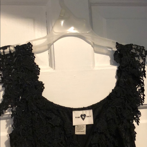 Black lace corset like top - Picture 5 of 7